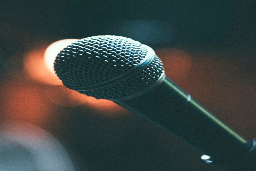 Microphone